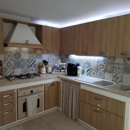 Tavernetta A Due Passi Da Gallipoli Тавьяно